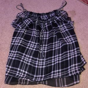 Black and white tank top from express